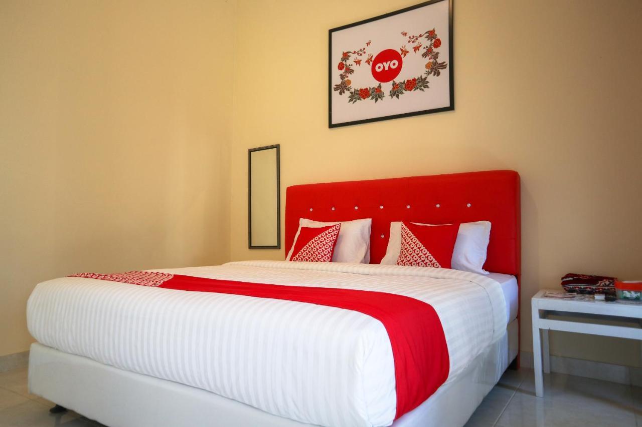 פדאנג Oyo 2202 Delima Guest House Syariah מראה חיצוני תמונה